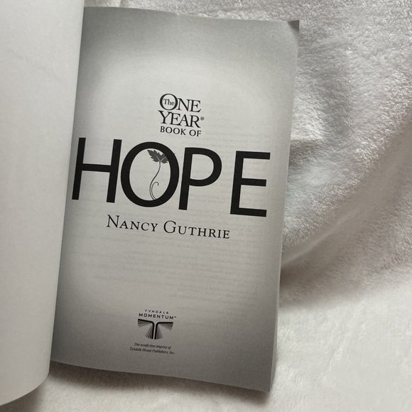 The One Year Book of Hope (One Year Books) - Paperback By Guthrie, Nancy - GOOD - Picture 4 of 8